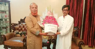 কৃষিমন্ত্রীর সঙ্গে কুড়িগ্রাম কৃষি বিশ্ববিদ্যালয়ের উপাচার্যের সাক্ষাৎ